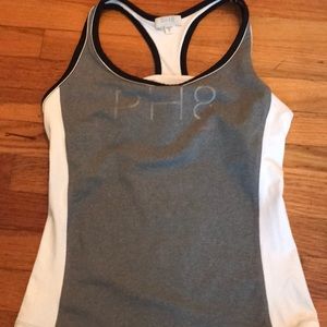 PH8 athletic top size large